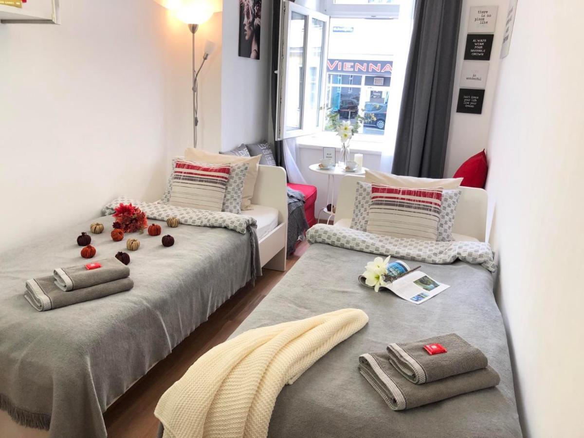 "Be My Guest" Near Metro Station! Apartman Bécs Kültér fotó