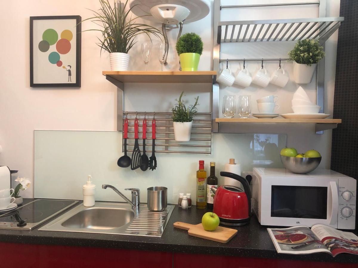 "Be My Guest" Near Metro Station! Apartman Bécs Kültér fotó
