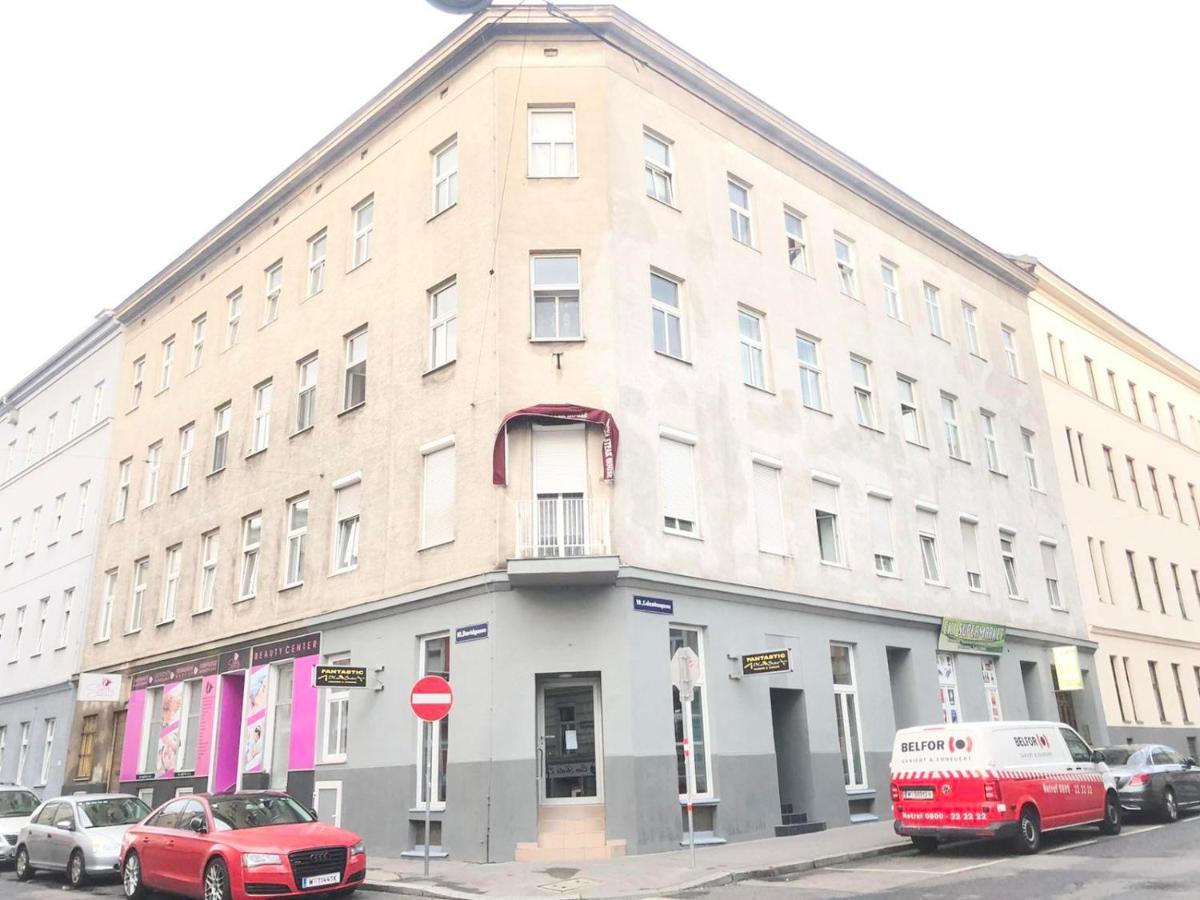 "Be My Guest" Near Metro Station! Apartman Bécs Kültér fotó